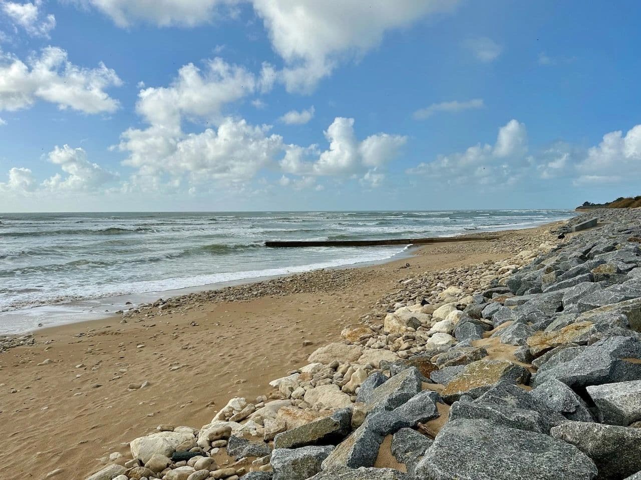 Plage de Montamer au soleil, guide des meilleures plages Ile de Re